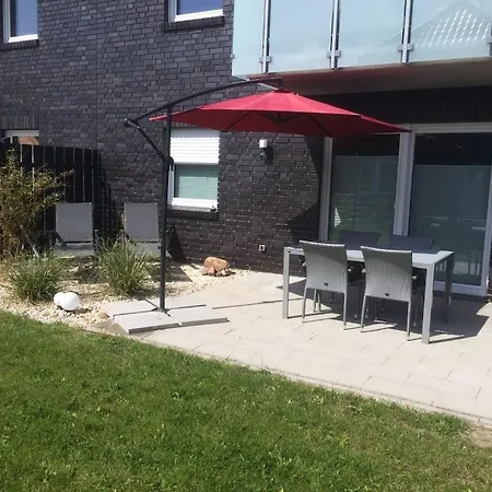 With 2 Bedrooms Carolinensiel